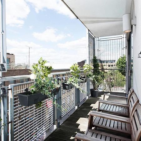 Stylish 2 Bedroom Flat With Balcony In Londres Exterior foto